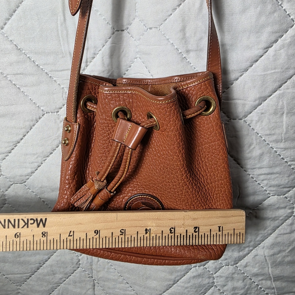 Vintage Dooney & Bourke Crossbody Bag Leather Bucket Drawstring Purse - Picture 2 of 14